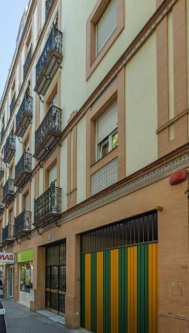 Triana Deluxe By Valcambre Lägenhet Sevilla Exteriör bild
