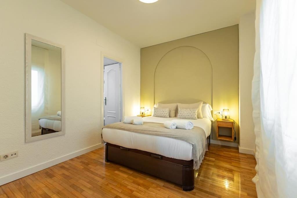 Triana Deluxe By Valcambre Lägenhet Sevilla Exteriör bild