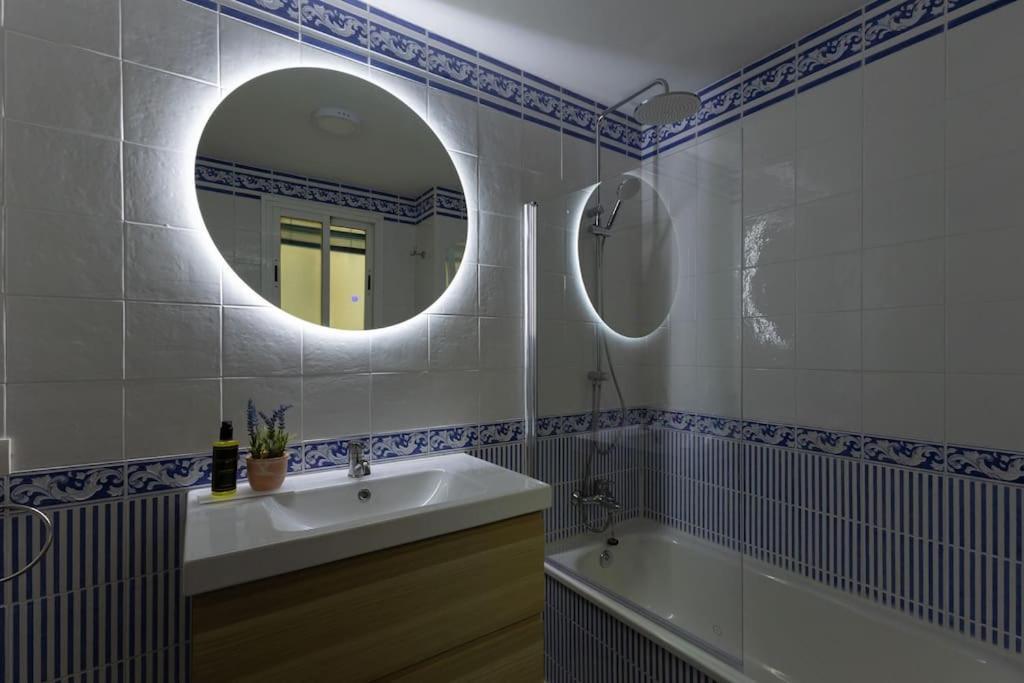 Triana Deluxe By Valcambre Lägenhet Sevilla Exteriör bild