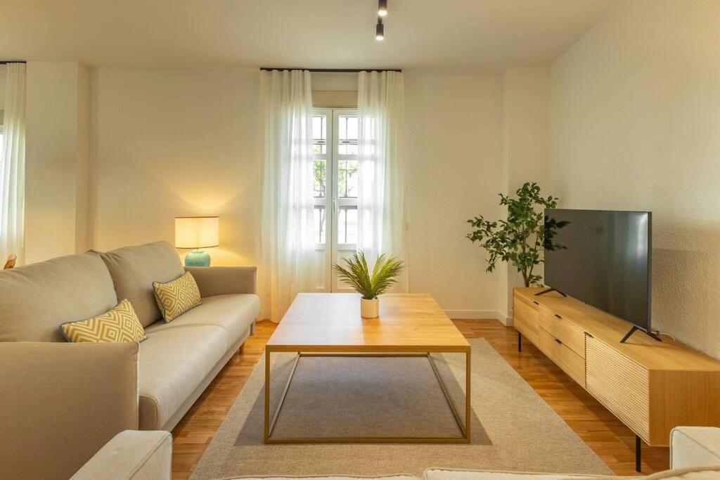 Triana Deluxe By Valcambre Lägenhet Sevilla Exteriör bild