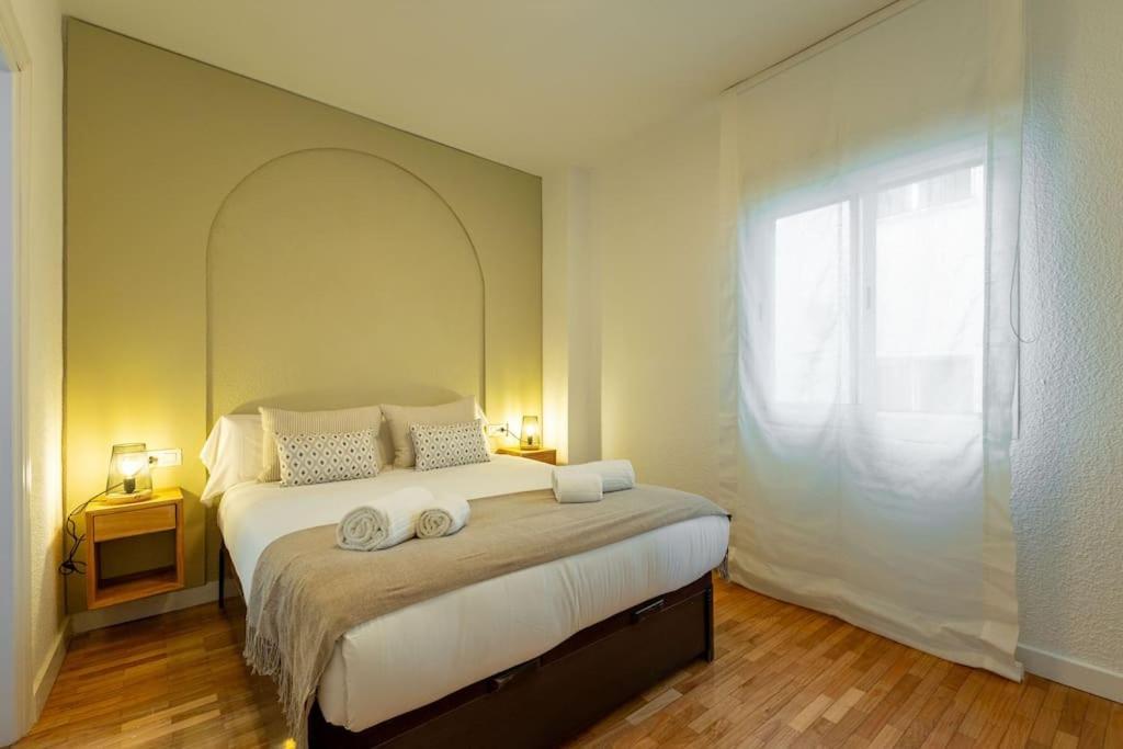 Triana Deluxe By Valcambre Lägenhet Sevilla Exteriör bild